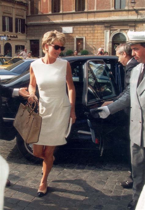gucci lady diana